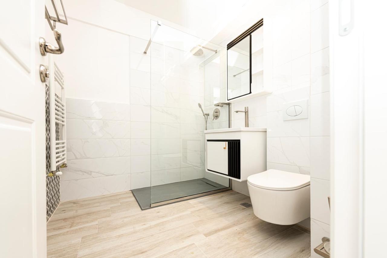 Apart Hotel Fusion Tower Jassy Zewnętrze zdjęcie