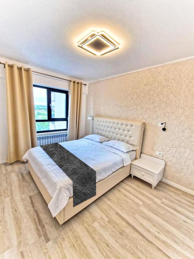 Apart Hotel Fusion Tower Jassy Zewnętrze zdjęcie