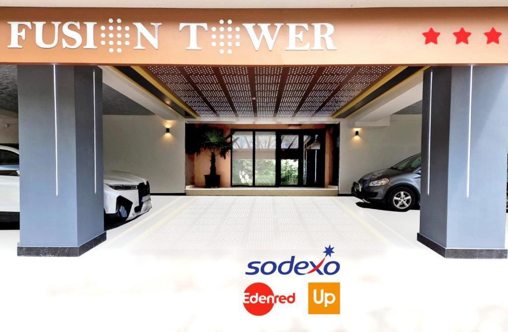 Apart Hotel Fusion Tower Jassy Zewnętrze zdjęcie